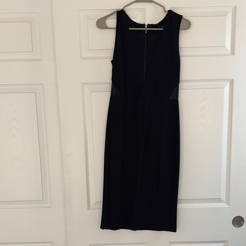 Elegant Black Sleeveless Dress